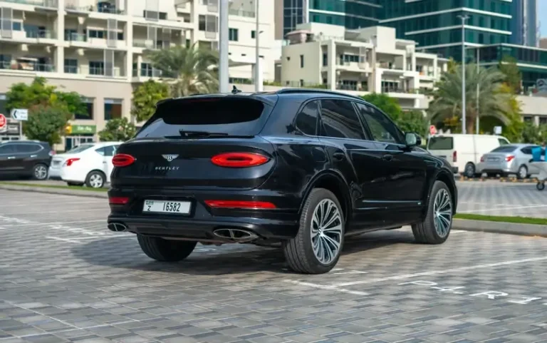 Rent Bentley Bentayga 2022 in Dubai
