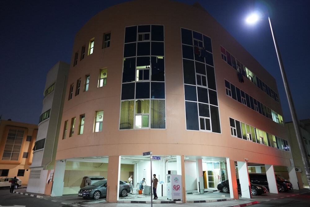 هاستل مردانه در مرکز دبی